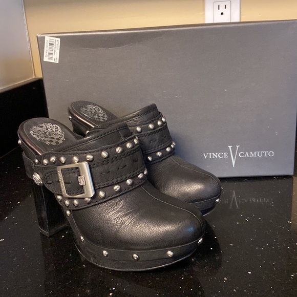 Vince Camuto Shoes - Vince Camuto Christies Black Leather & Silver Studded Clogs Mules Size 6.5B